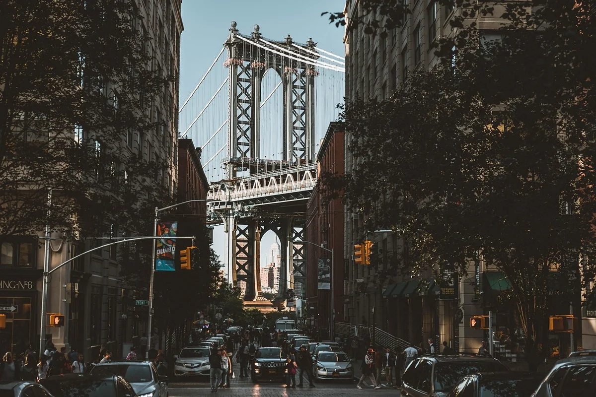Tourisme urbain : découvrez une métropole en 48h avec nos astuces 2026